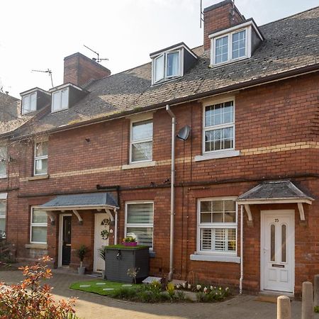 Hereford City - St Owens Terrace - Comfortable & Spacious Well Presented Three Storey House, Perfect For A Weekend Away & Exploring The City On Foot - Hosted By Rentmyhouse Exterior photo
